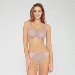 Bestform Slip Beige 7 Bestform Slip Beige -Bestform Soldes Boutique 271121 3 1200x1200 1