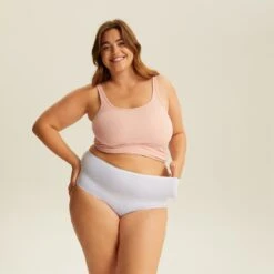 Culotte Très Haute One Size Star White JUST ONE MICRO -Bestform Soldes Boutique BL04600 016 WEB 3 8c473696 b54b 4de6 846e 71916fef3d3c