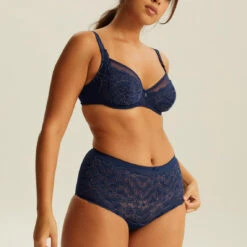 Culotte Bleue Bestform | 3 SUISSES 7 Culotte Bleue Bestform | 3 SUISSES -Bestform Soldes Boutique culotte bleu 3427064 3 1140x1140