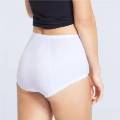 Bestform Culotte Gainante Taille Haute Blanche | Culottes, Slips 3 SUISSES -Bestform Soldes Boutique culotte gainante taille haute blanche 1227371 3 1200x1200