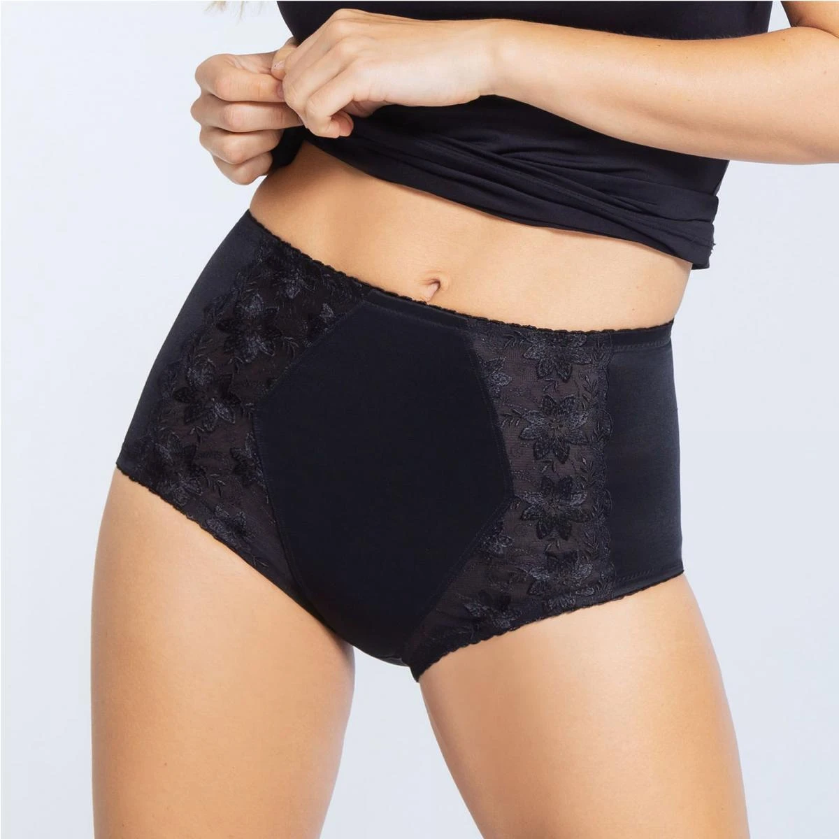 Bestform Culotte Gainante Taille Haute Noire 1 Bestform Culotte Gainante Taille Haute Noire