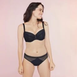Bestform Soutien-gorge à Armatures Grand Confort Noir | 3 SUISSES 6 Bestform Soutien-gorge à Armatures Grand Confort Noir | 3 SUISSES -Bestform Soldes Boutique soutien gorge a armatures grand confort noir 834135 2 1200x1200