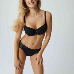 Soutien-gorge Bandeau Armatures Avec Bretelles Amovibles En Dentelle Ajourée - Noir - Bestform | 3 SUISSES -Bestform Soldes Boutique soutien gorge bandeau armatures avec bretelles amovibles en dentelle ajouree noir 3412486 3 1140x1140