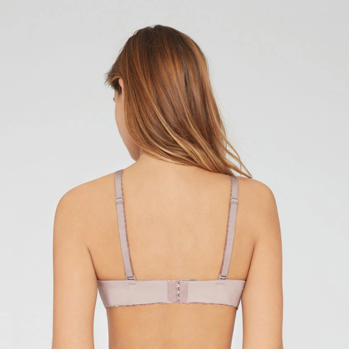 Bestform Soutien-gorge Bandeau Coques Beige | Bandeau 3 SUISSES 3 Bestform Soutien-gorge Bandeau Coques Beige | Bandeau 3 SUISSES – Image 3