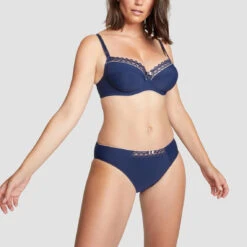 Soutien-gorge Emboîtant Armatures Bleu Bestform | 3 SUISSES -Bestform Soldes Boutique soutien gorge emboitant armatures bleu 3369412 7 1140x1140