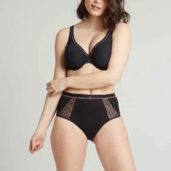 Soutien-gorge Emboitant Armatures - Noir Bestform | 3 SUISSES -Bestform Soldes Boutique soutien gorge emboitant armatures noir 3249053 4 1140x1140